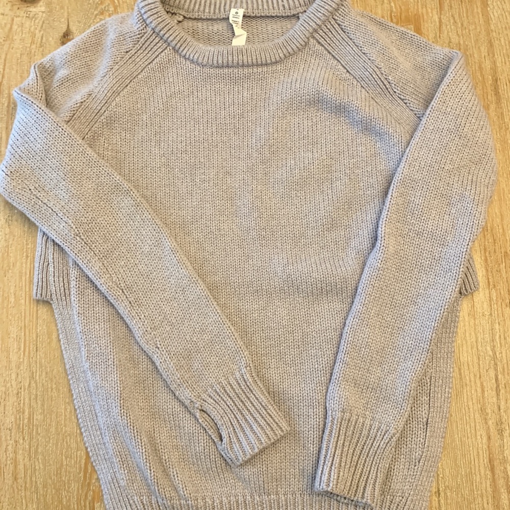 Lululemon grey sweater